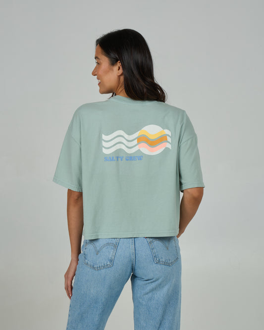 Back view of the Waves Skimmer Tee - Meadow Green.