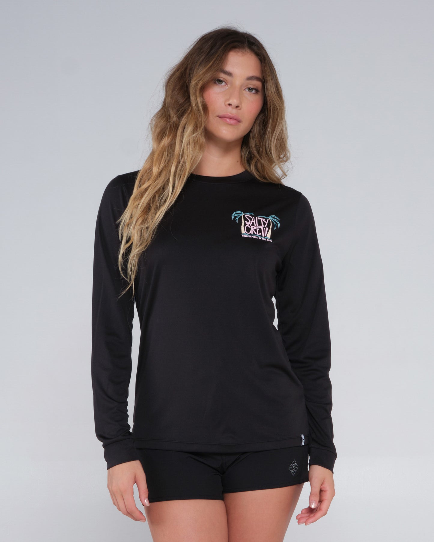 front view of Postcard Black L/S Sunshirt