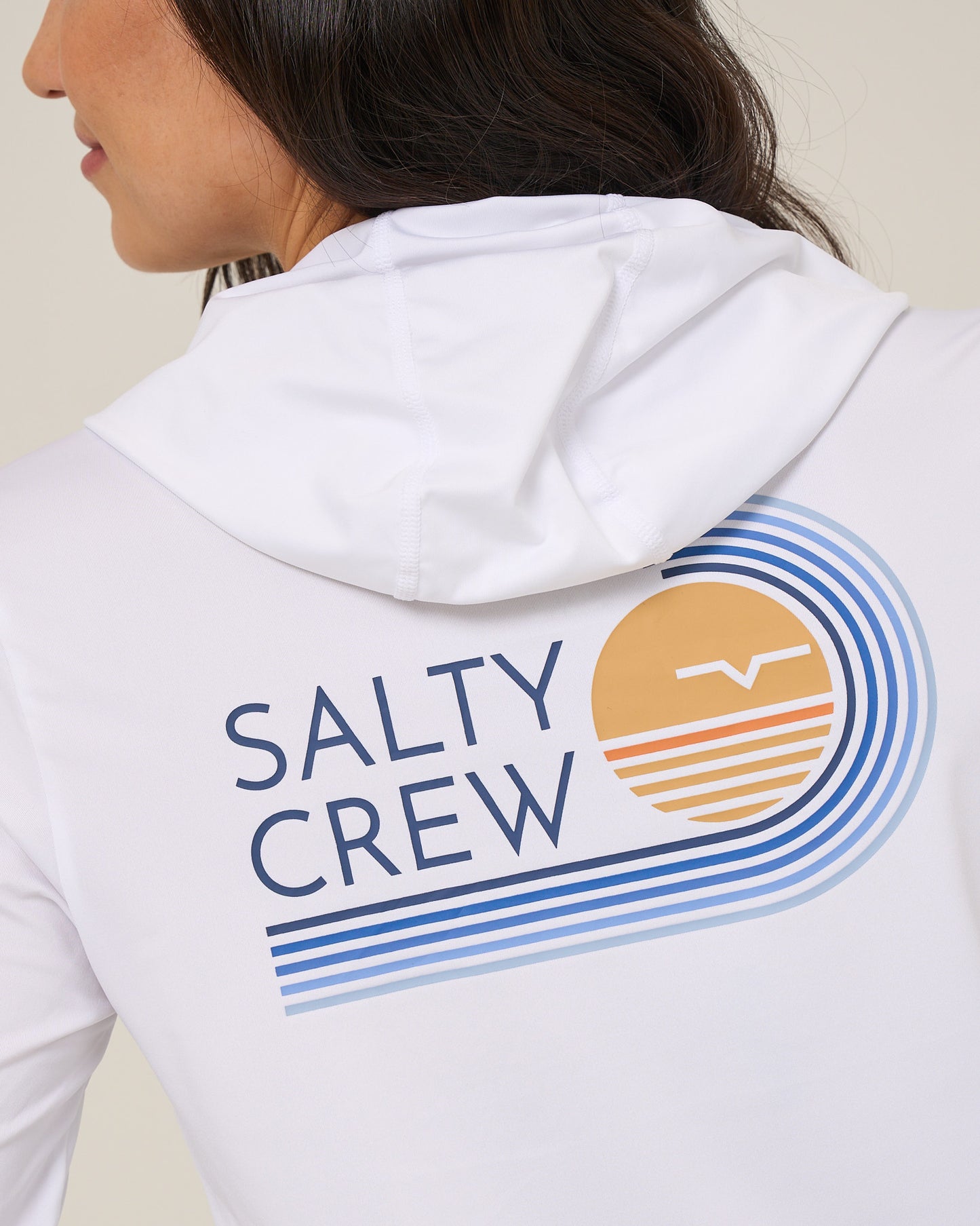 Close up back view of the Ombre Wave Hood Sunshirt - White.