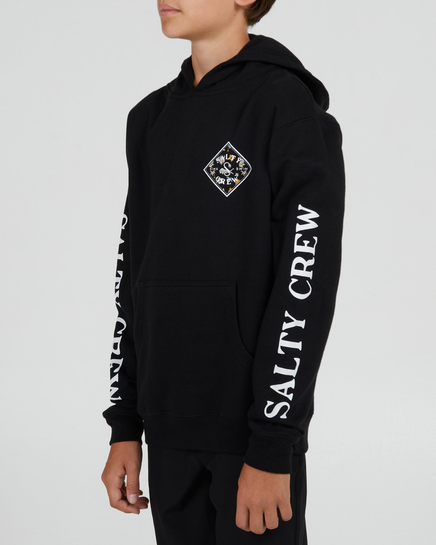 On body front angle of the Tippet Shores Fill Boys Black Fleece