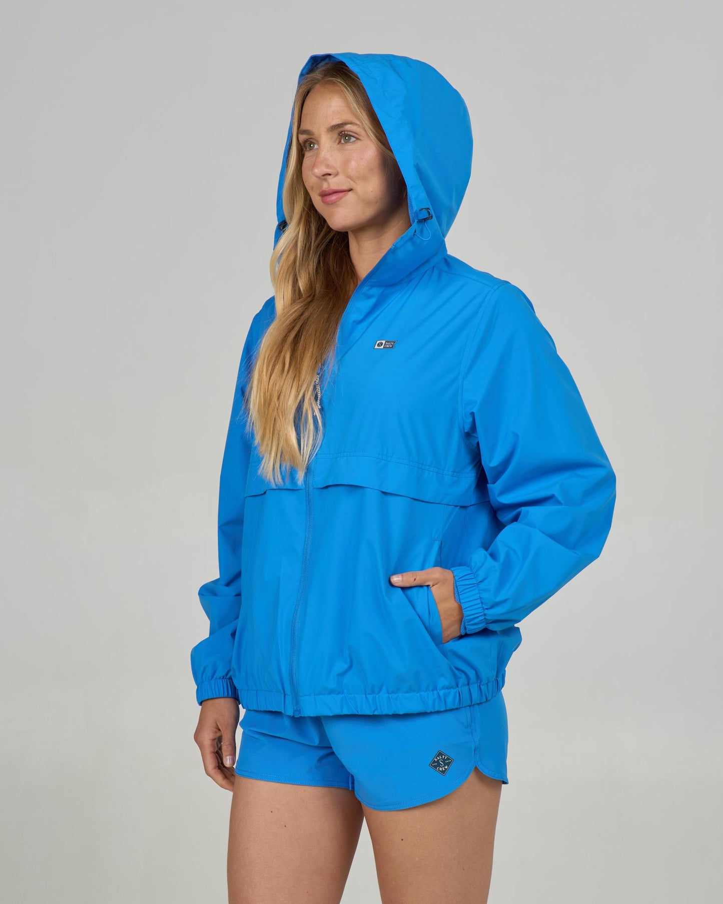 Alternate front view of the Barrier Windbreaker - Bold Blue.