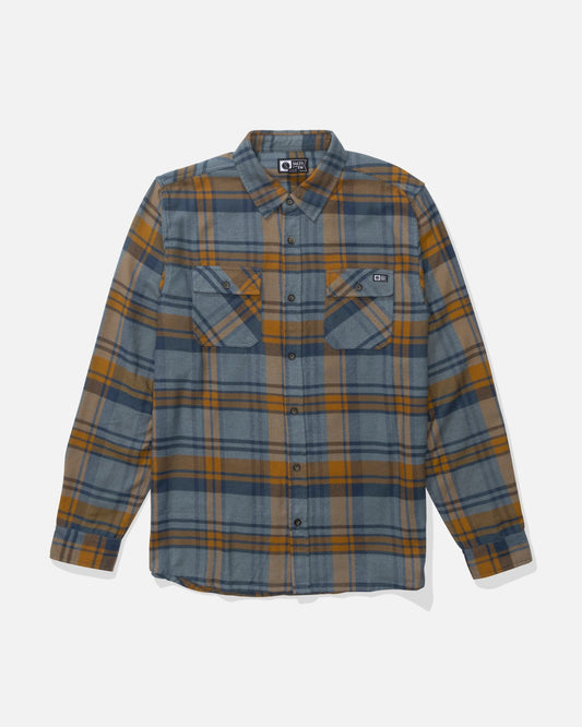 Front view of the Daybreak Flannel - Washed Green.