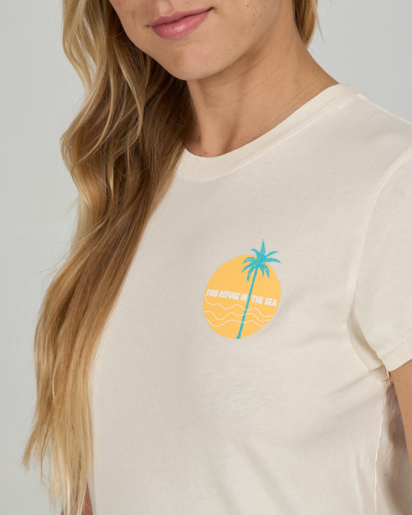 Close up shot of the Simplicity Modern Tee - Off White.