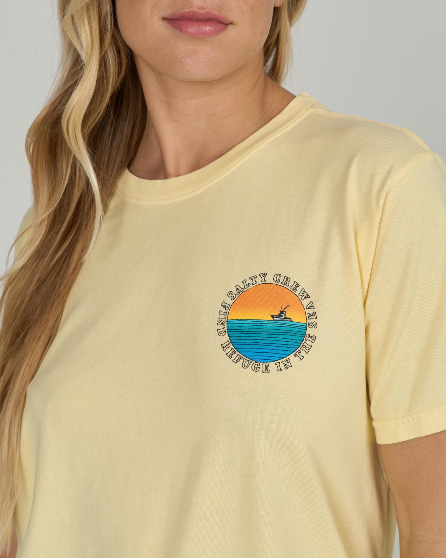 Close up front view of the Sunset Boyfriend Tee - Sunshine.