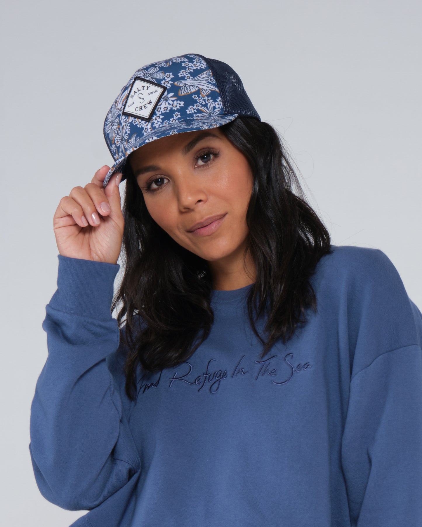 front view of Sealine Blue Steel Retro Trucker