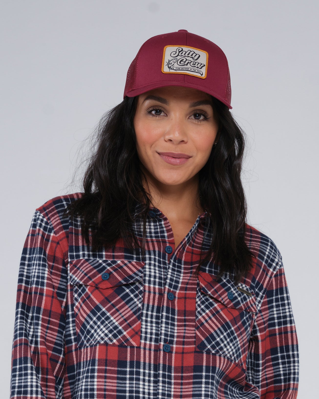 front view on body Retro Catch Cranberry Retro Trucker