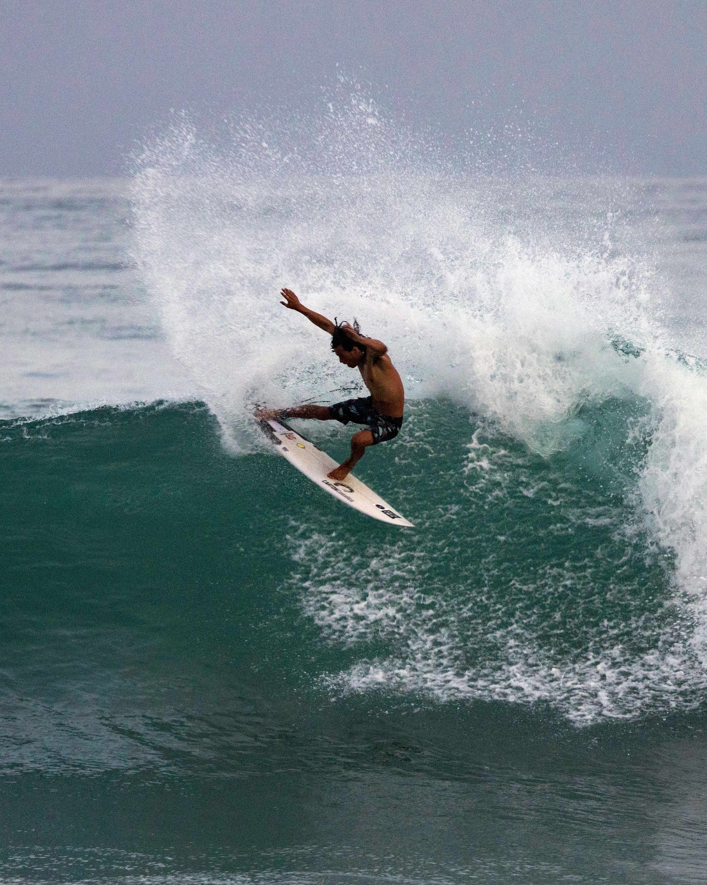 Lowtide Black/Aqua Boardshort