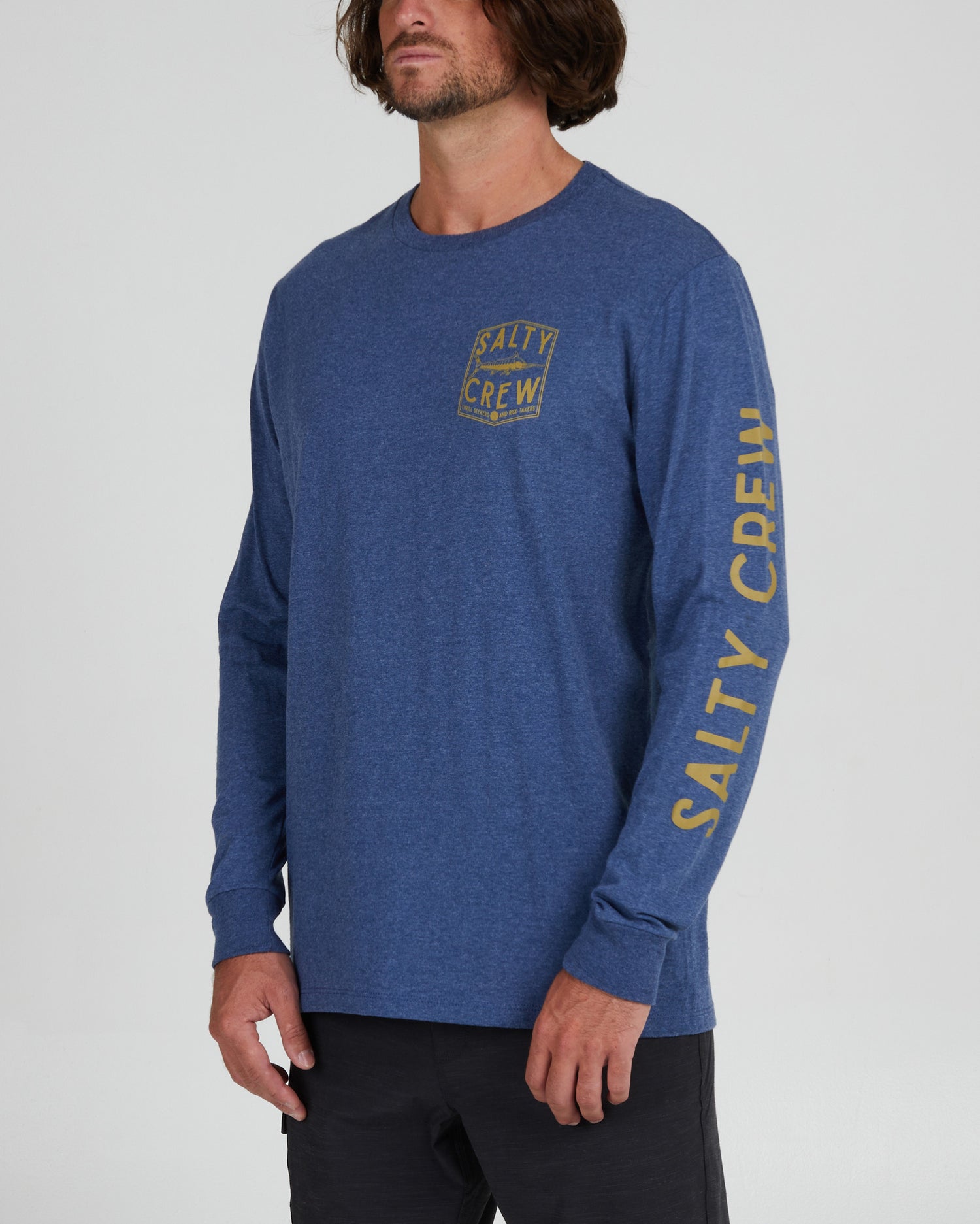On body front angle of the Fishery Navy Heather L/S Standard Tee