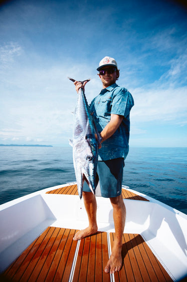 Reel Legends Shirt Men Size XL Long-sleeved Beige Fishing Theme Tampa  Florida