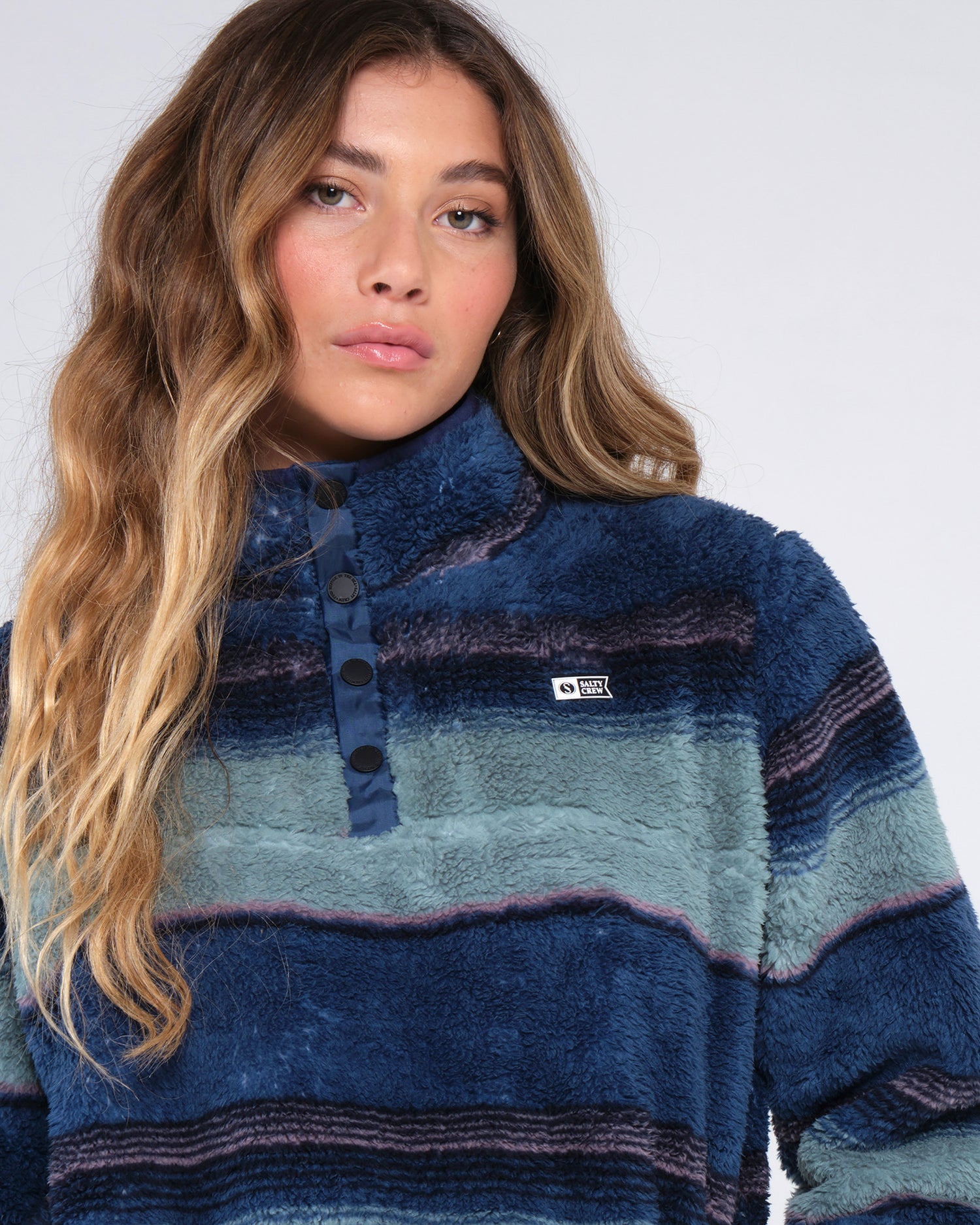 On body close up shot of the Calm Seas Blue Steel Pullover