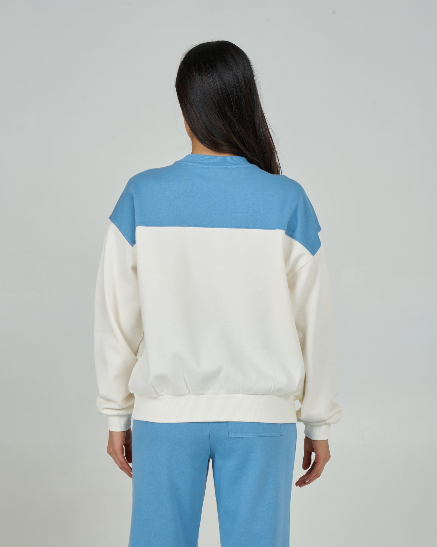Back view of the Sail Away Crew - Marine Blue. 