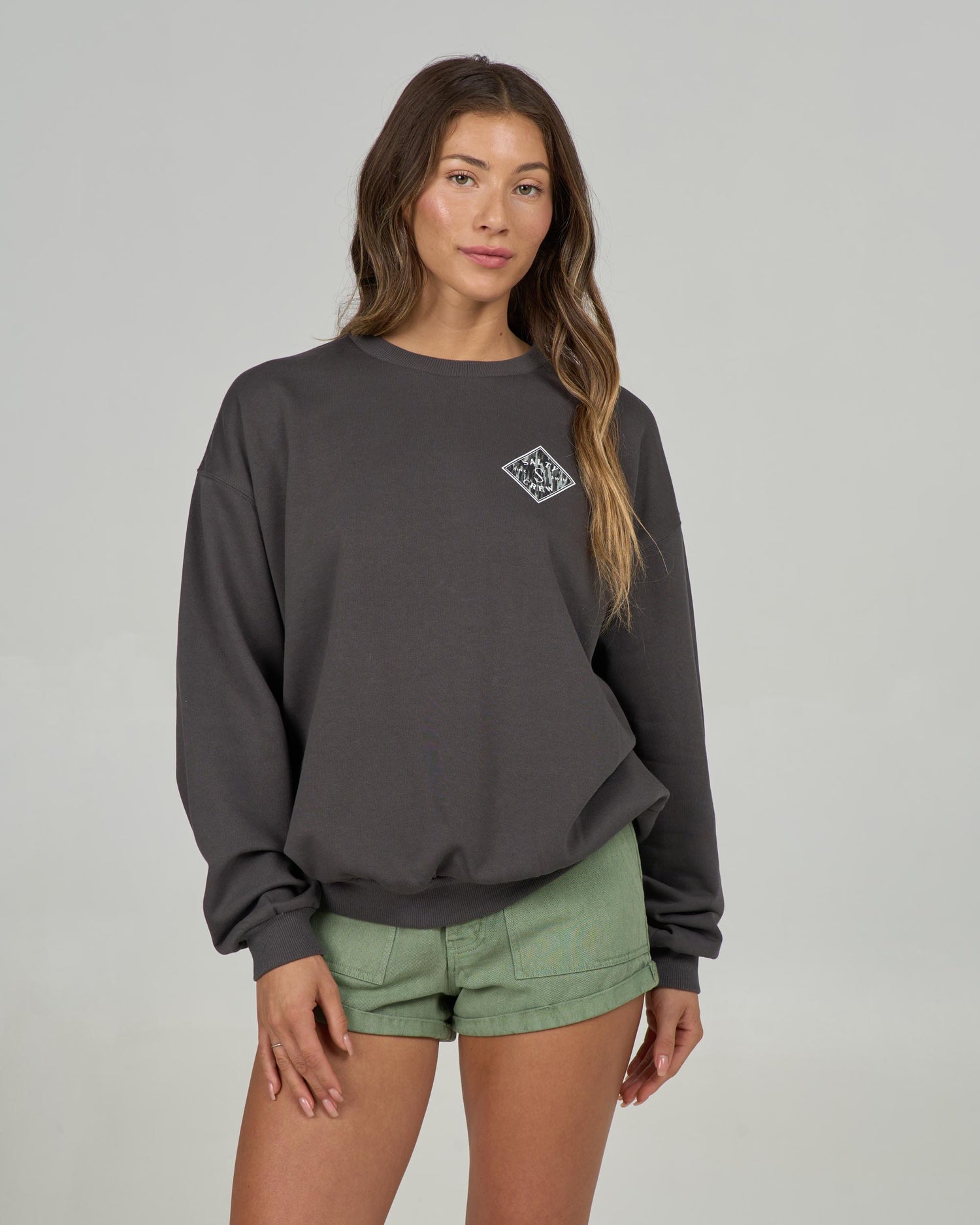 Front view of the Tippet Crew - Charcoal. 