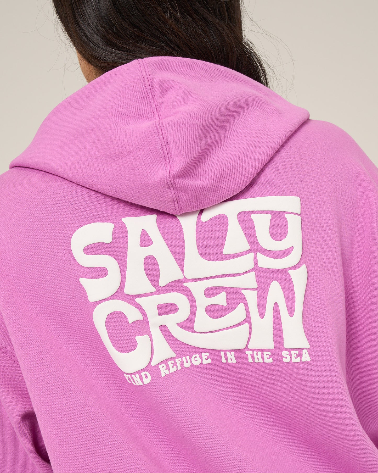 Close up back view of the Freestyle Hoodie - Violet. 