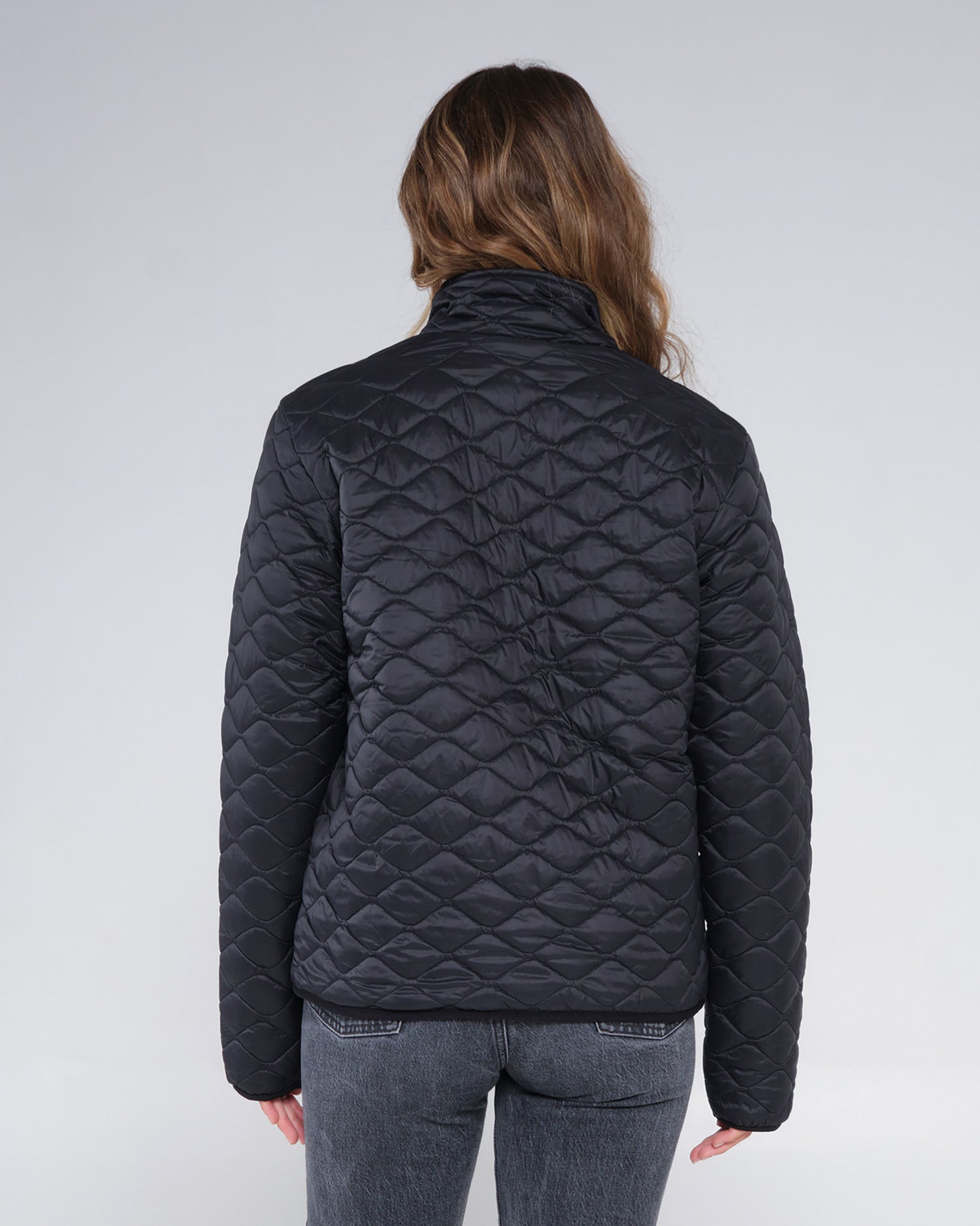 back view of Gale Wind Black Puffer