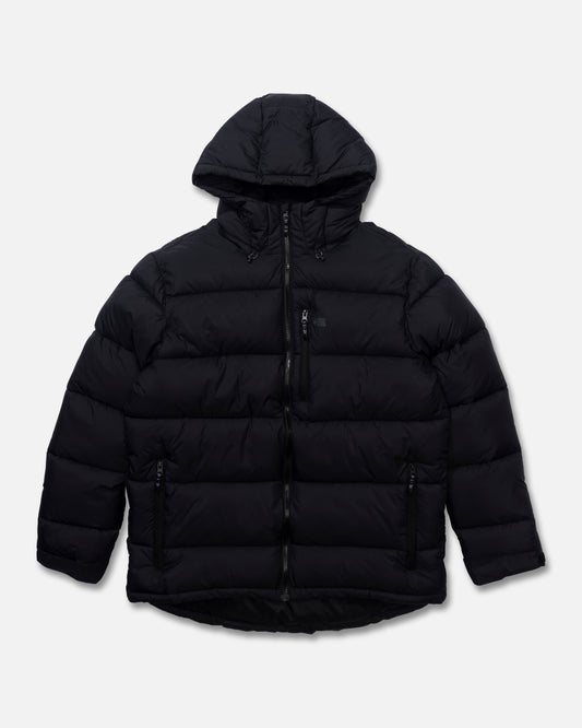 Front view of the Apex Barrier Jacket - Pirate Black. 