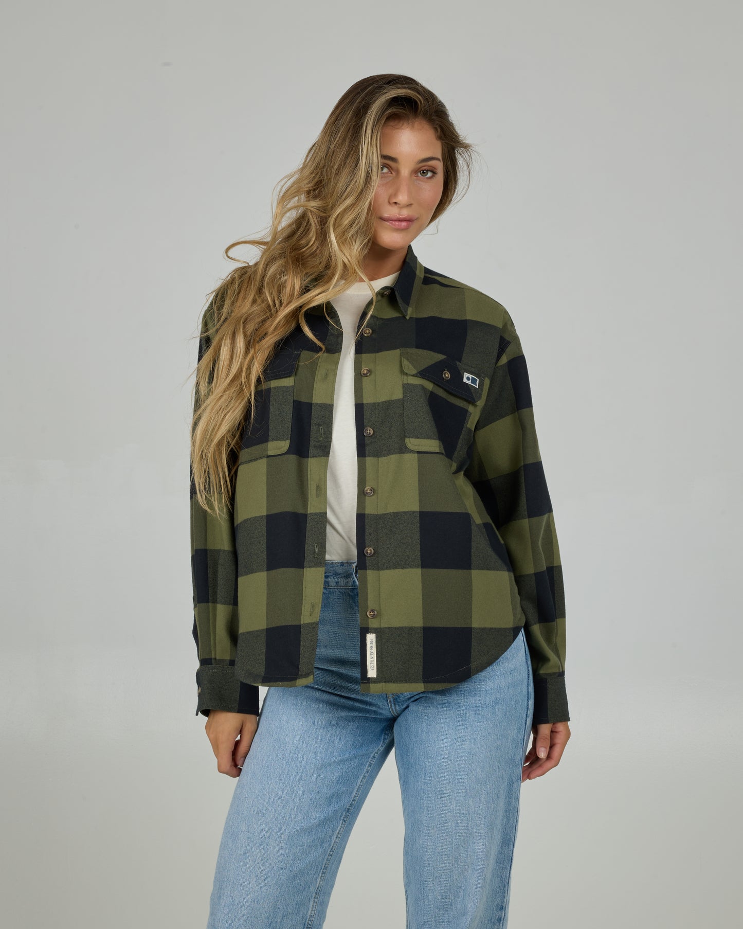 Front view of the Fathom Flannel - Olive. 