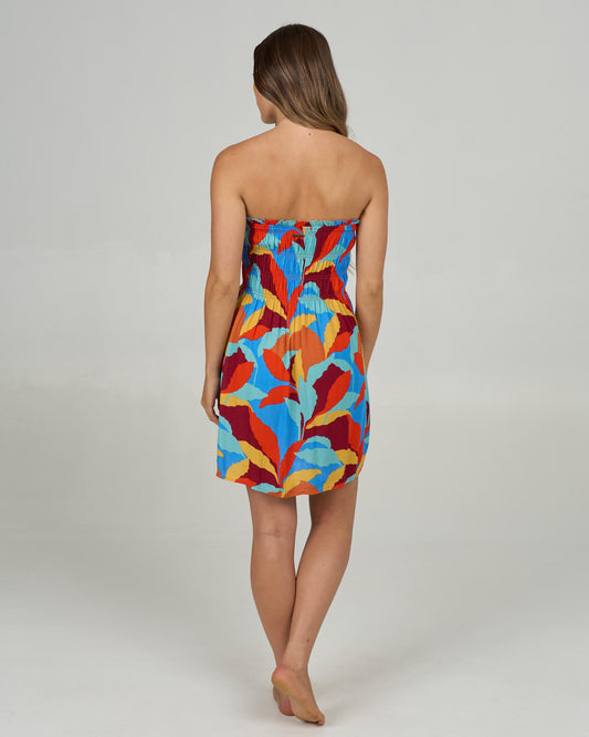 Back view of the Windward Cover Up - Chili Pepper. 