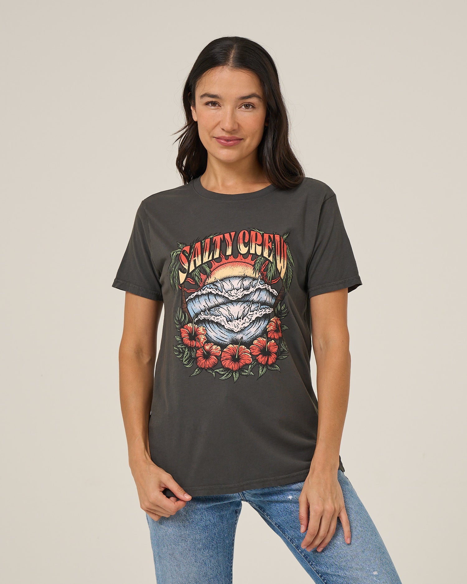 Front view of the SC Tour Boyfriend Tee - Charcoal. 