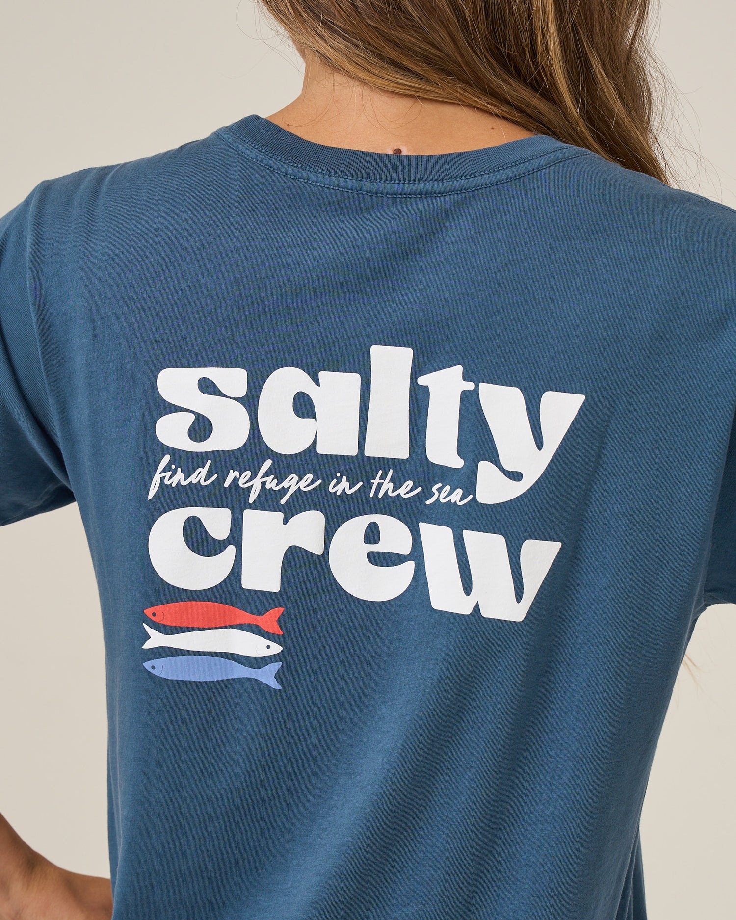 Close up back view of the American Catch Boyfriend Tee - Midnight Navy. 