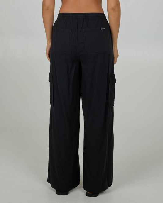 Back view of the Driftwood Pant - Black. 