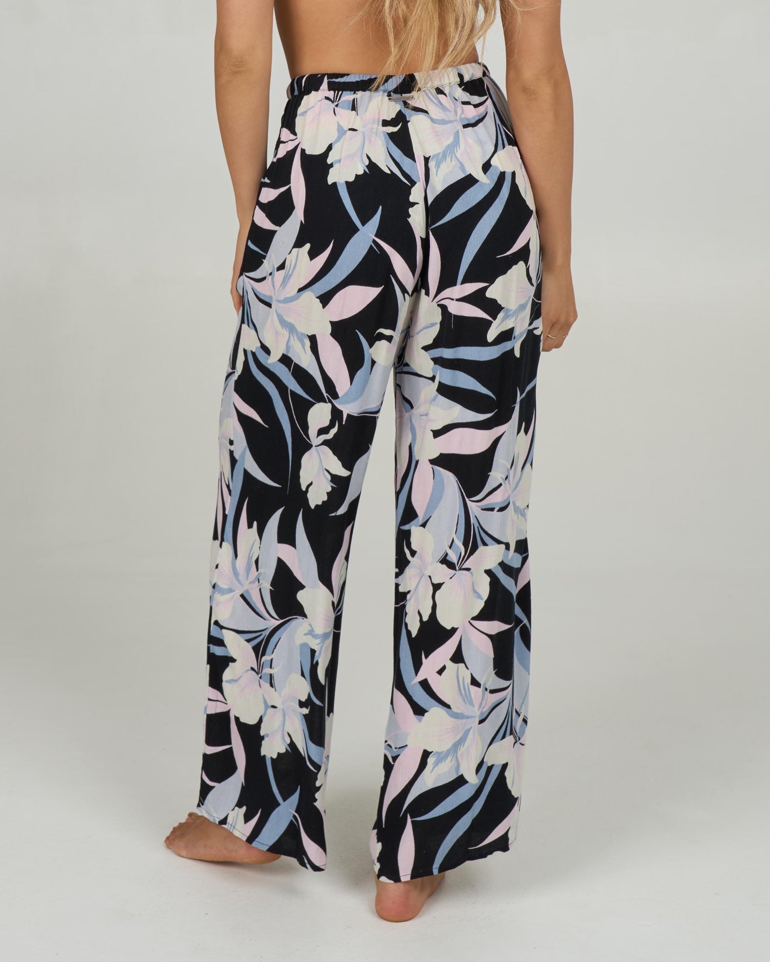 Back view of the Dreamland Pant - Black. 