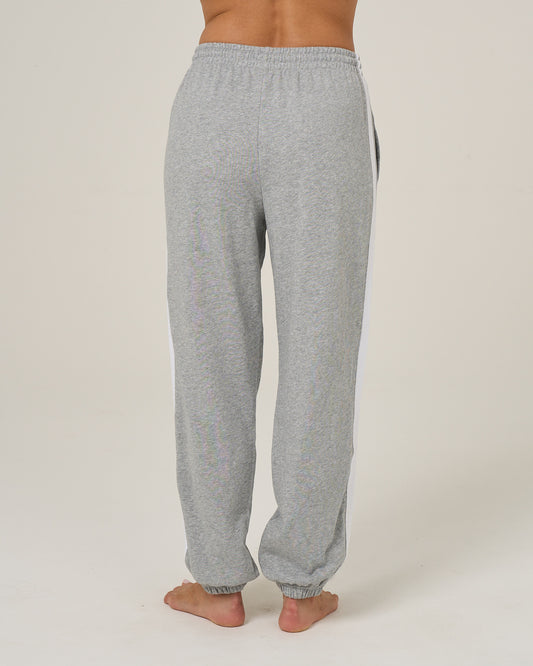 Back view of the Maritime Sweatpant - Athletic Heather. 