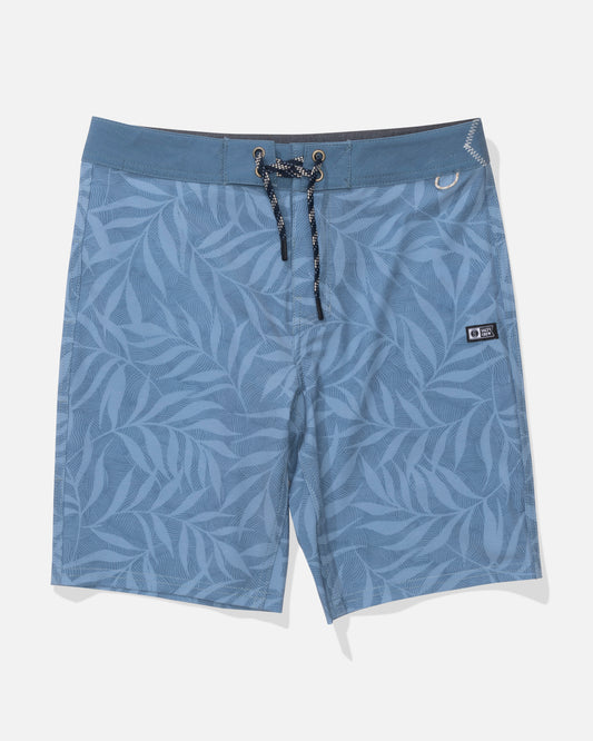Front view of the Crew 17" Boys Boardshort - Mid Blue. 