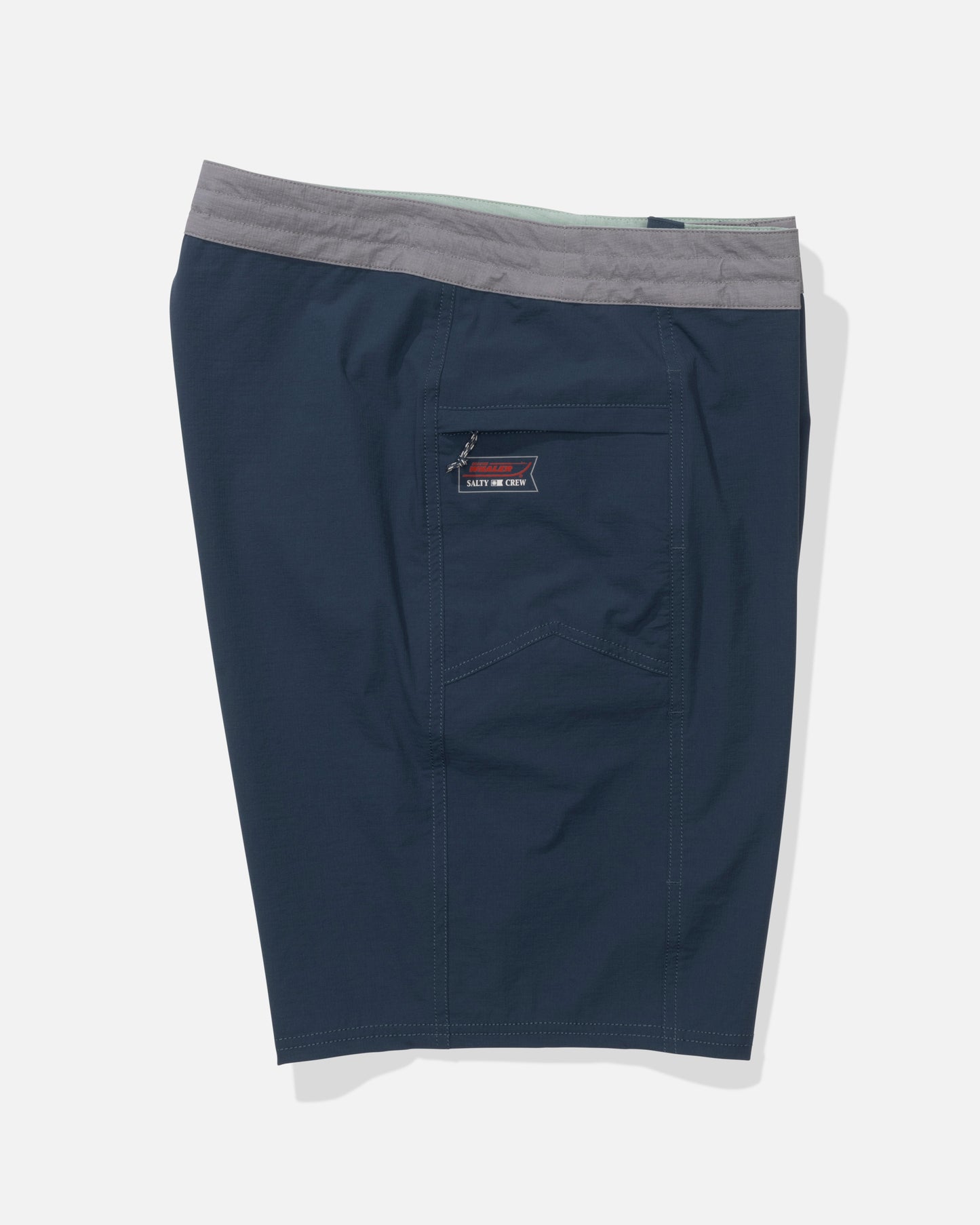 Profile view of the Whaler Flagship 20" Boatshort - Dark Navy. 