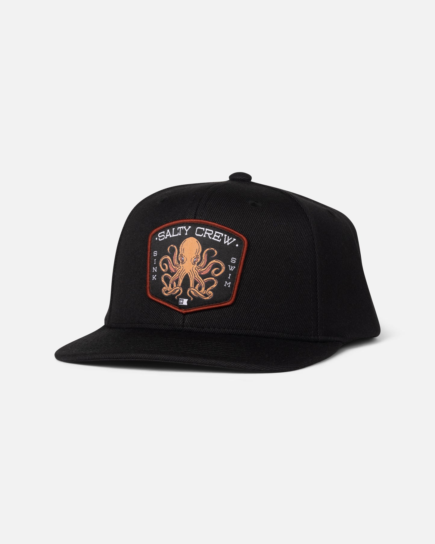 Front view of the Tako Club Snapback - Black.