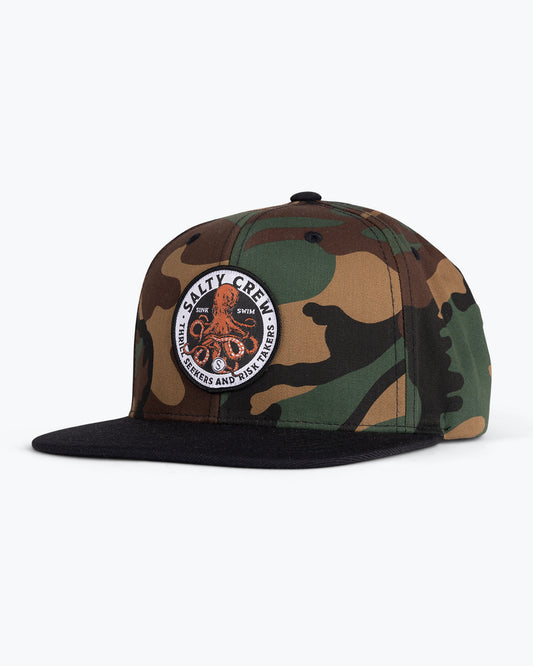 front view of Deep Reach Camo/Black 6 Panel