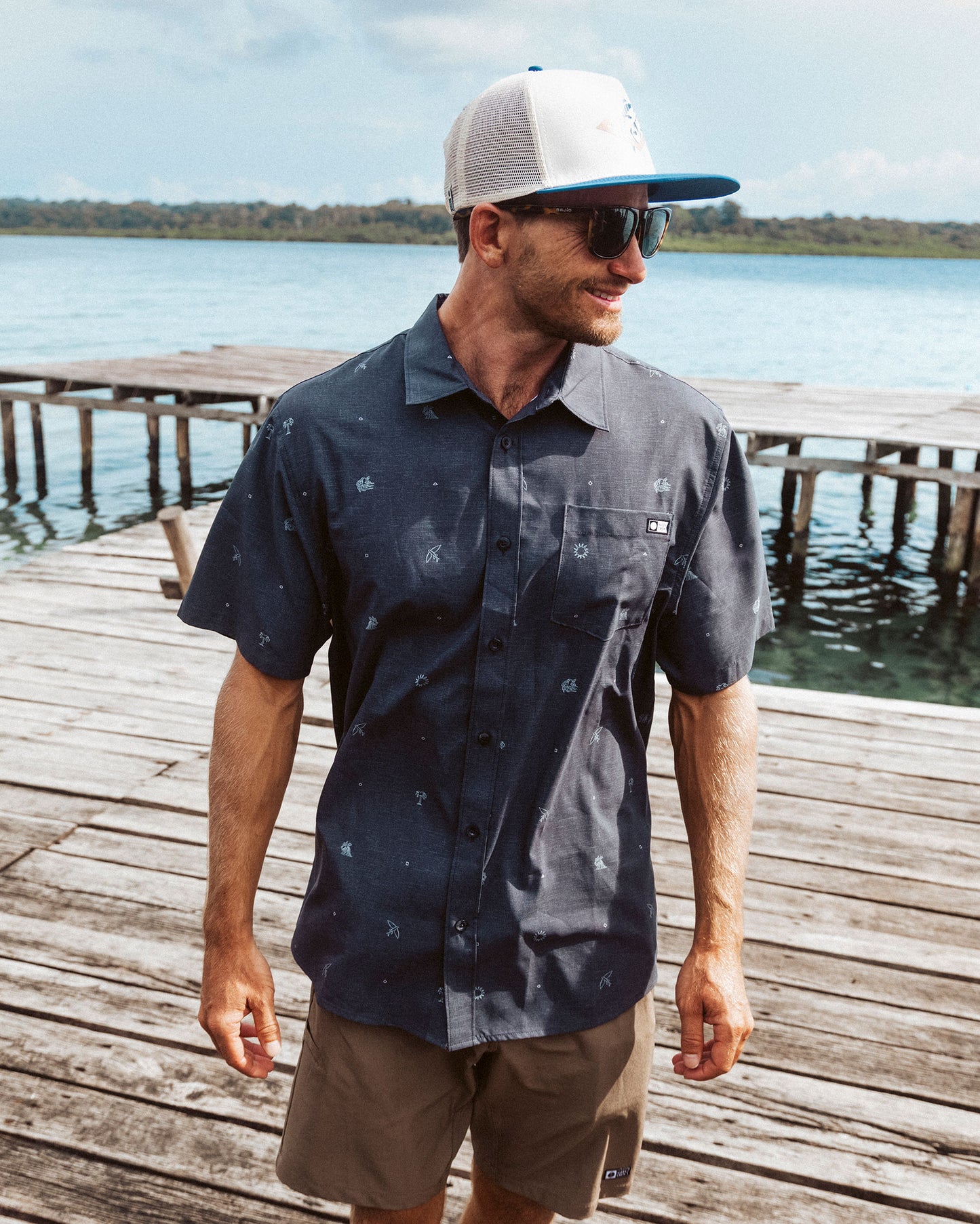 Micro Vibes UV Button Up - Coal