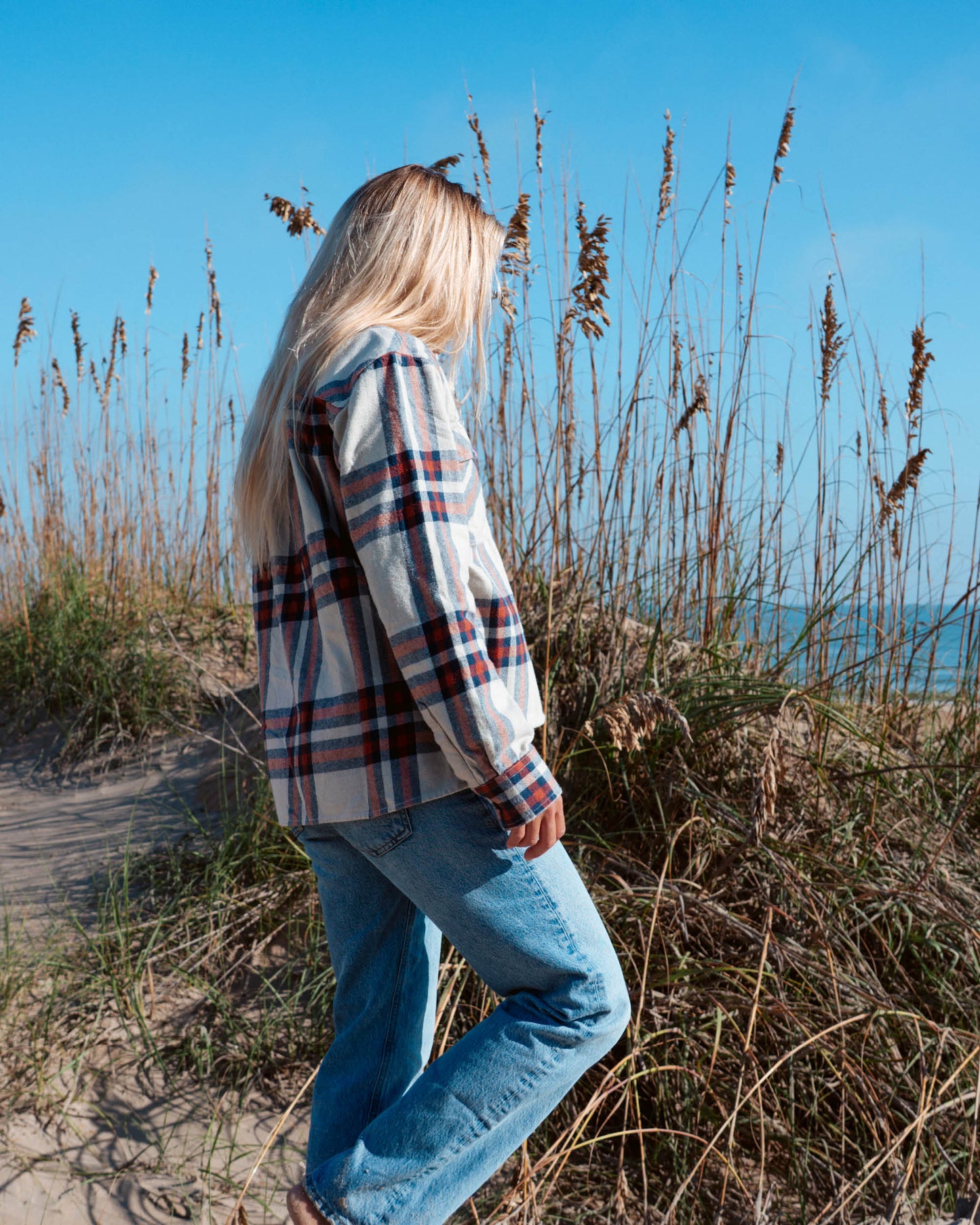 Lifestyle shot of the Nomad Flannel - Midnight Navy. 