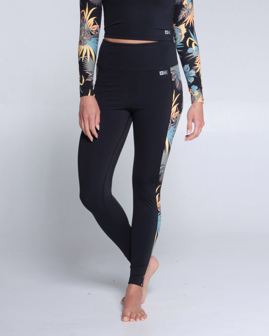 Find Refuge Multi Legging
