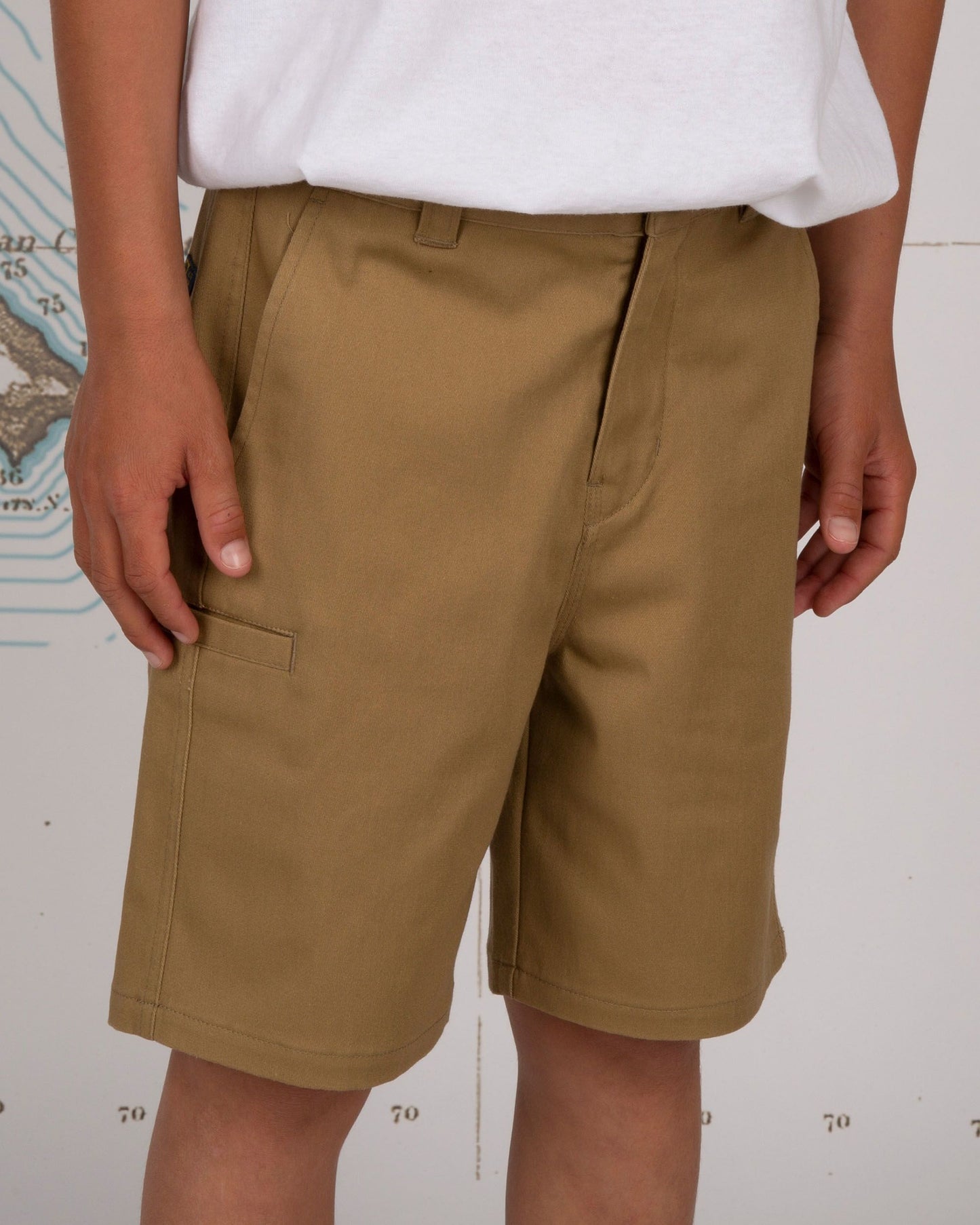 On body alternate angle of the Deckhand Boys Chino Short - Workwear Brown. 